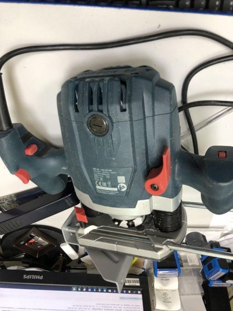 Объявление Bosch gof 130 Б/У