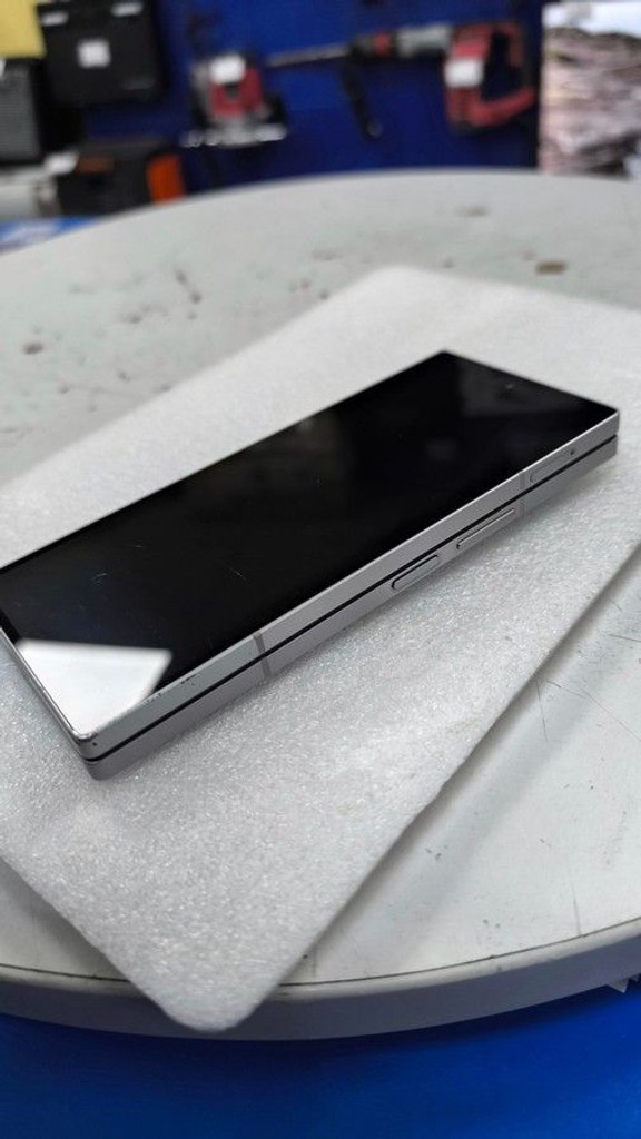 Купити Samsung galaxy fold6 12/512gb Б/У