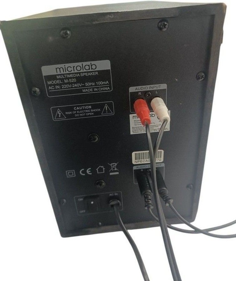 Дешиво Microlab m-520 с ломбарда