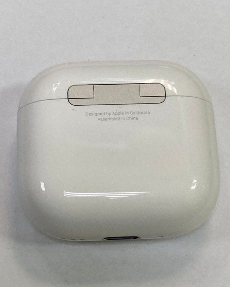 Розпродаж Apple airpods 4 with active noise cancellation, продавець Техноскарб