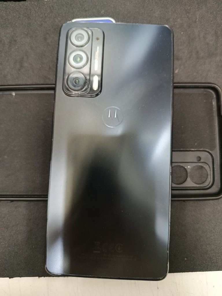 Объявление Motorola edge 20 8/128gb Б/У