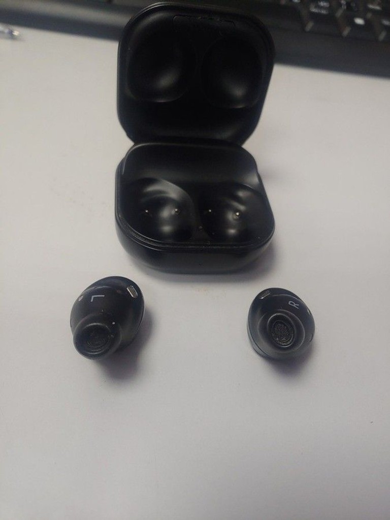 Распродажа Samsung galaxy buds pro, продавец Техноскарб
