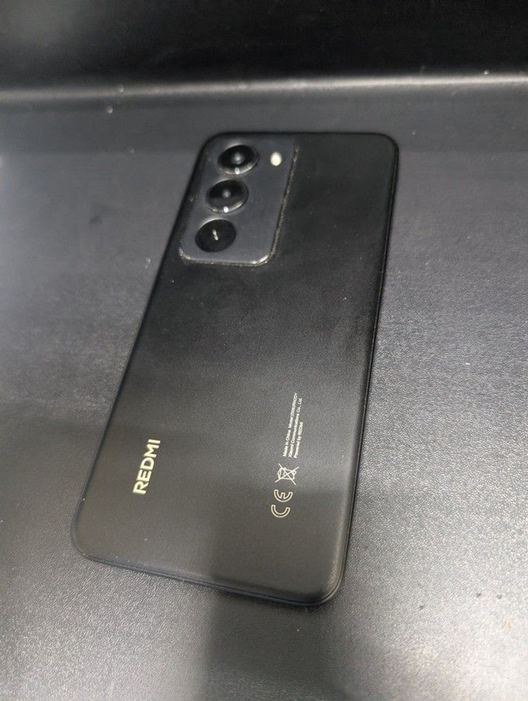 Оголошення Xiaomi redmi 15 4g 6/128gb Б/У