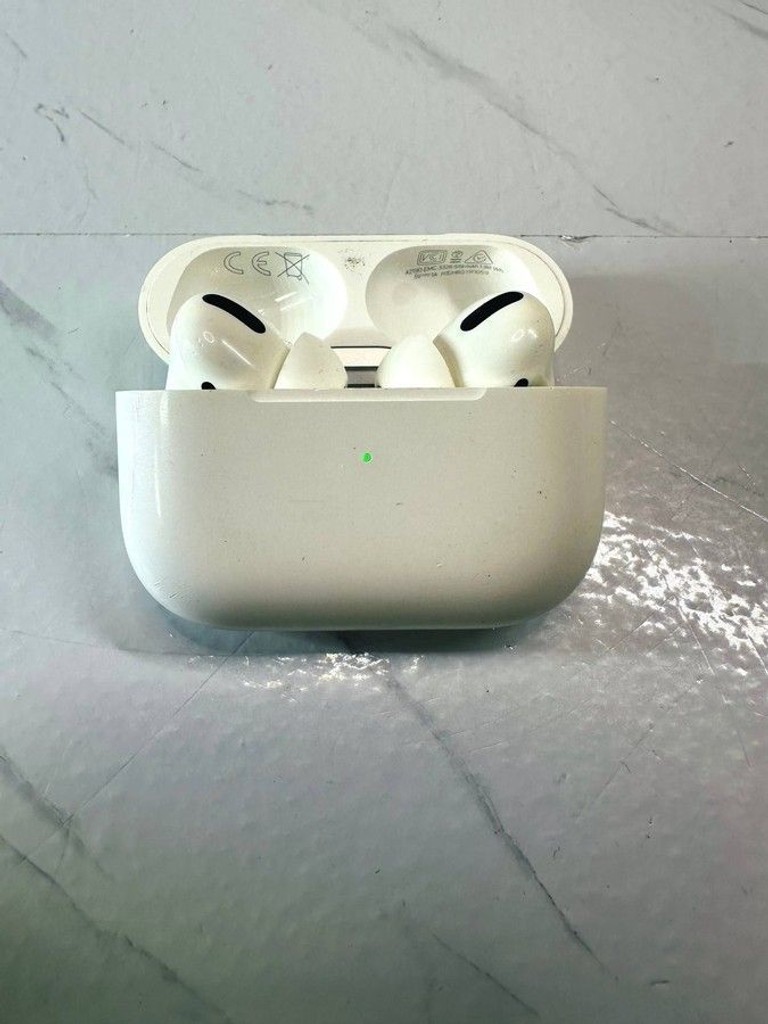 Оголошення Apple AirPods Pro (MWP22) Б/У