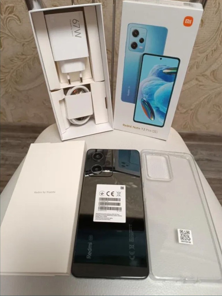 Xiaomi Redmi Note 12 Pro 5G 6/128GB Black (no NFC) Код:null. Зображення 4