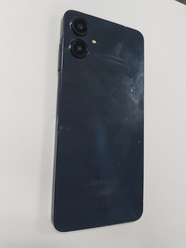 Купить Samsung galaxy a06 4/128gb Б/У