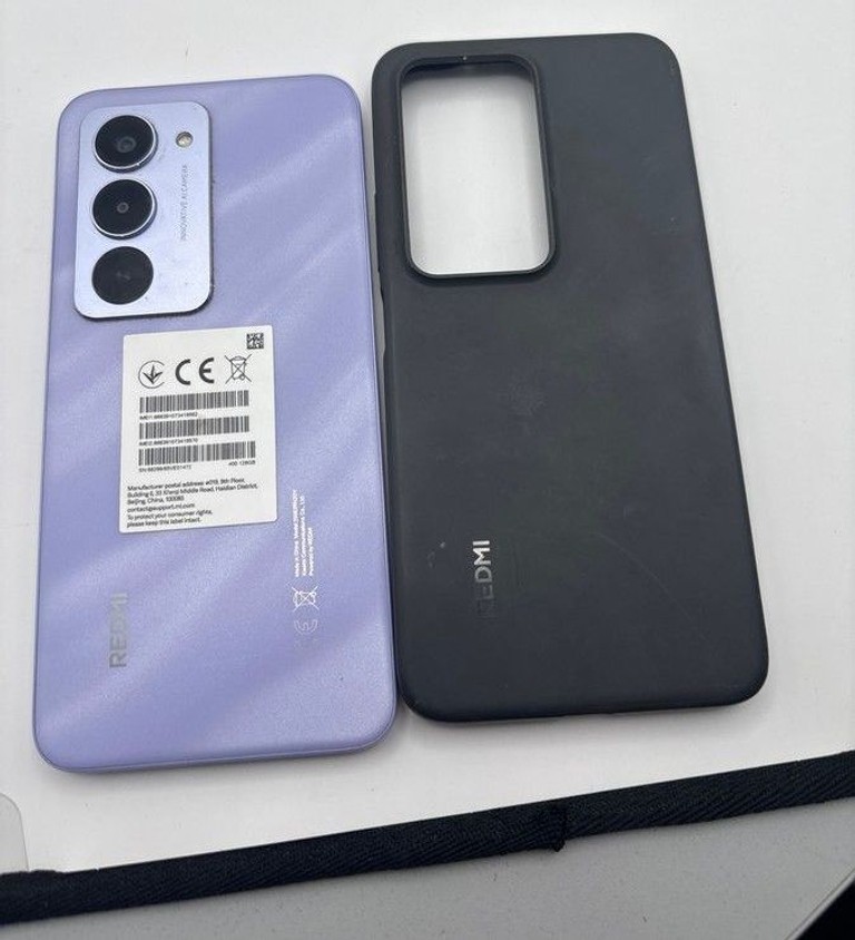 Купити Xiaomi redmi 15 4g 6/128gb Б/У
