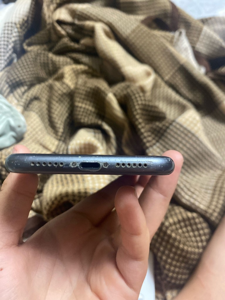 Apple iPhone 11 128GB Black Slim Box (MHDH3) Код:null. Зображення 4