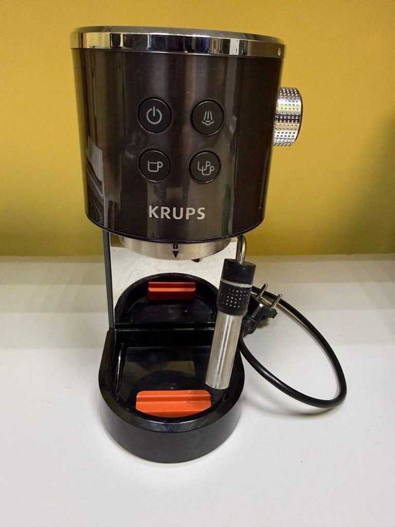 Оголошення Krups Virtuoso+ Pump XP444G10 Б/У
