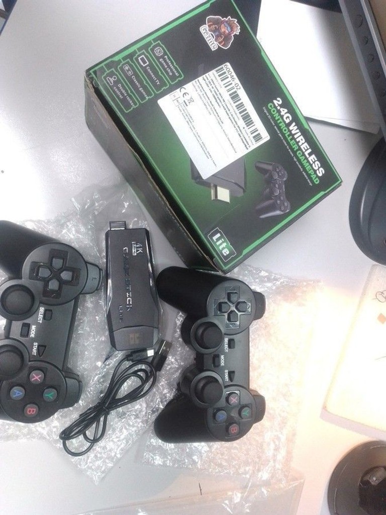 Купити Game Stick 2.4g wireless controller gamepad Б/У