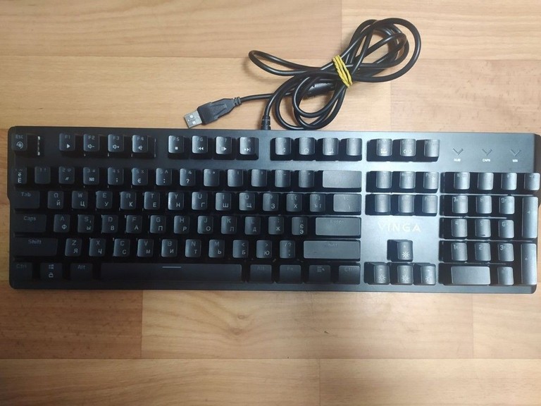 Купить Vinga KBGM160 Black Б/У