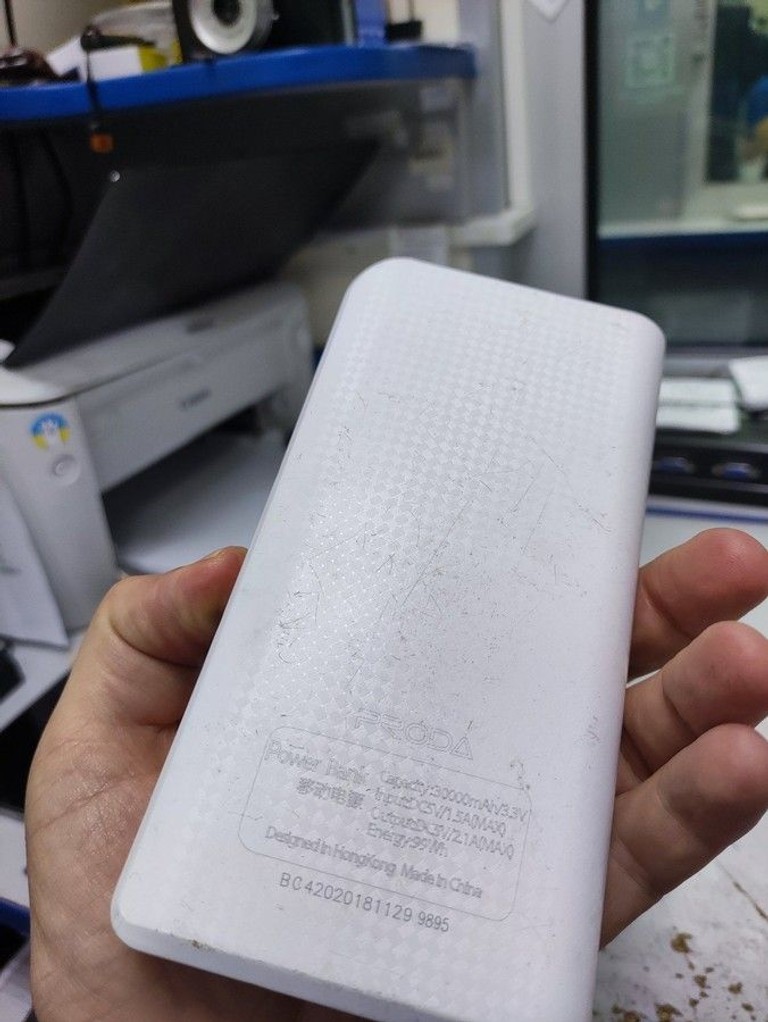 Дешиво Proda 30000mah с ломбарда