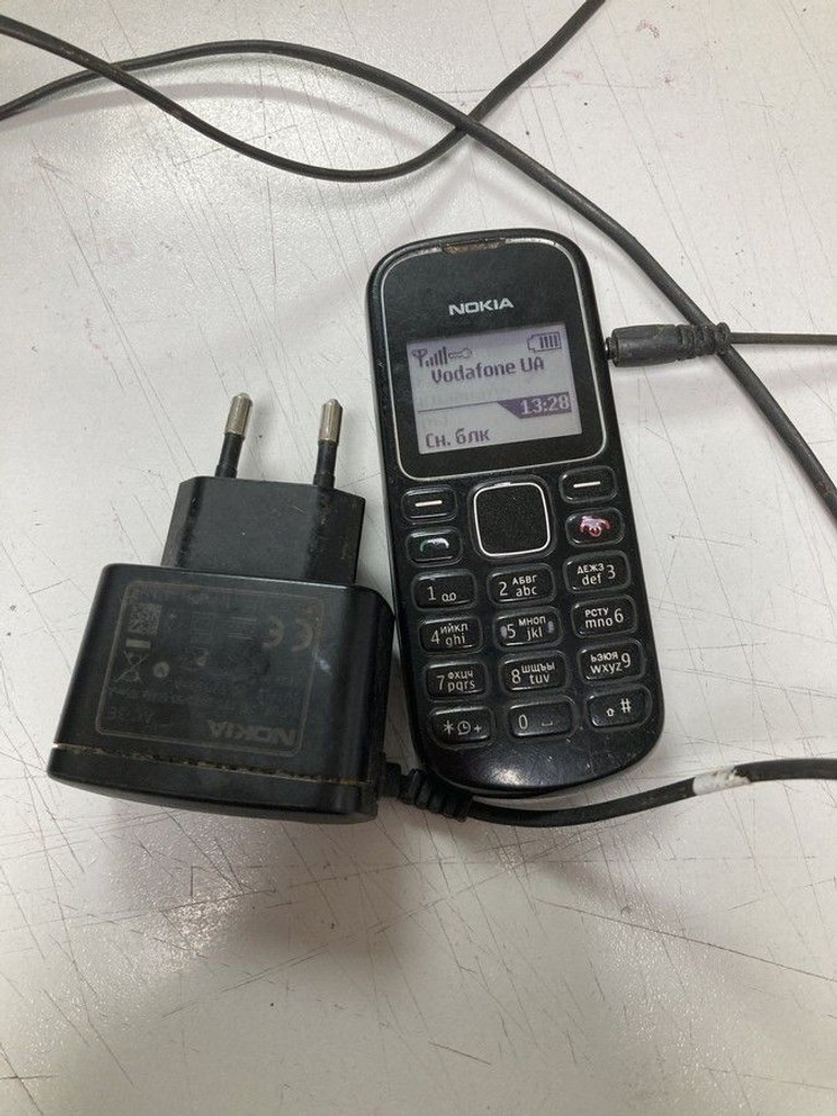 Купити Nokia 1280 Б/У