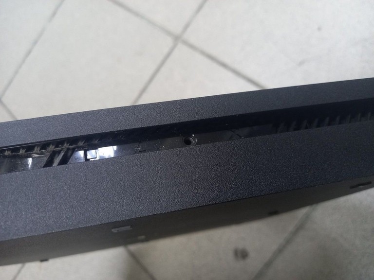 Sony PlayStation 4 Slim 1TB Black Код:01-201131208. Зображення 6
