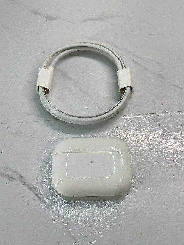 Купить Apple airpods pro 2nd generation Б/У