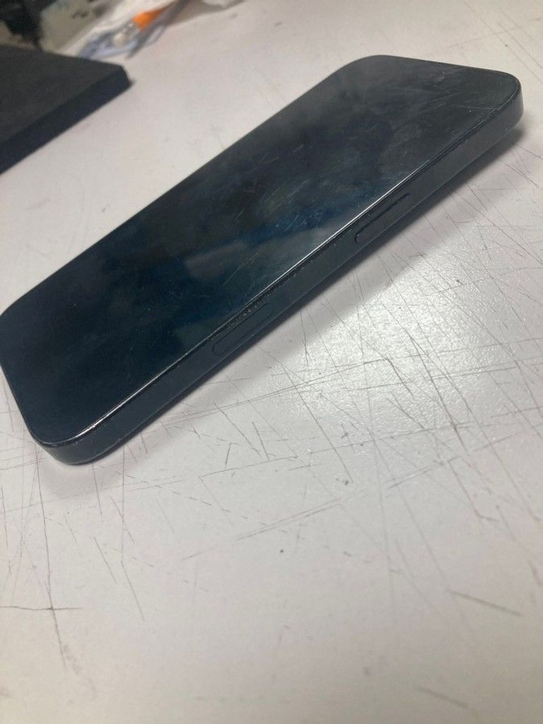 Распродажа Apple iphone 16 pro 256gb, продавец Техноскарб