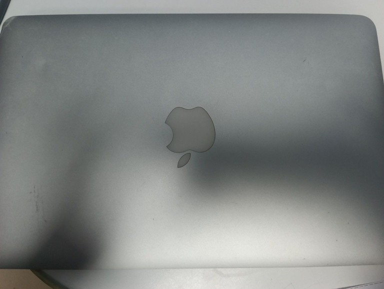 Оголошення Apple macbook air a1465 11.6" core-i5 1,7ghz/ram4gb/ssd128gb/intel hd graphics 4000 Б/У