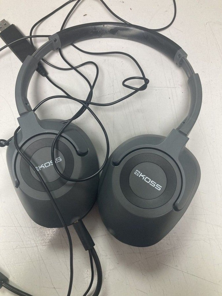 Дешиво Koss SB42 USB с ломбарда