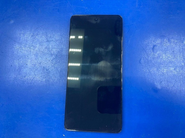 Объявление Motorola Edge 20 Pro 12/256GB Blue Б/У