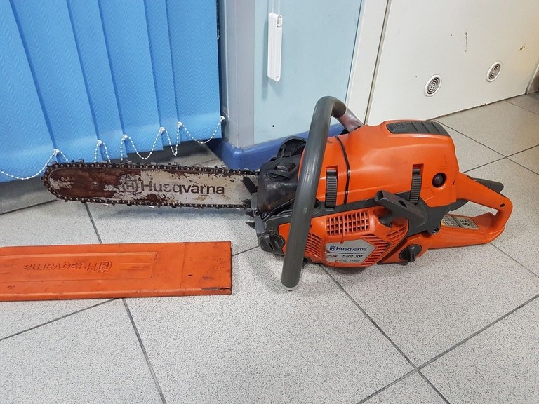 Купити Husqvarna 562 xp Б/У