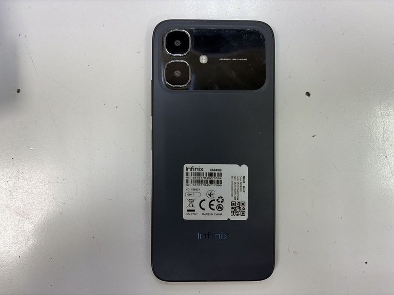 Распродажа Infinix Smart 20 4/64GB Shadow Black, продавец Техноскарб