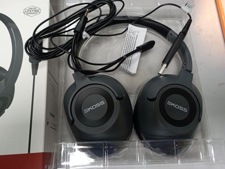 Дешиво Koss SB42 USB с ломбарда
