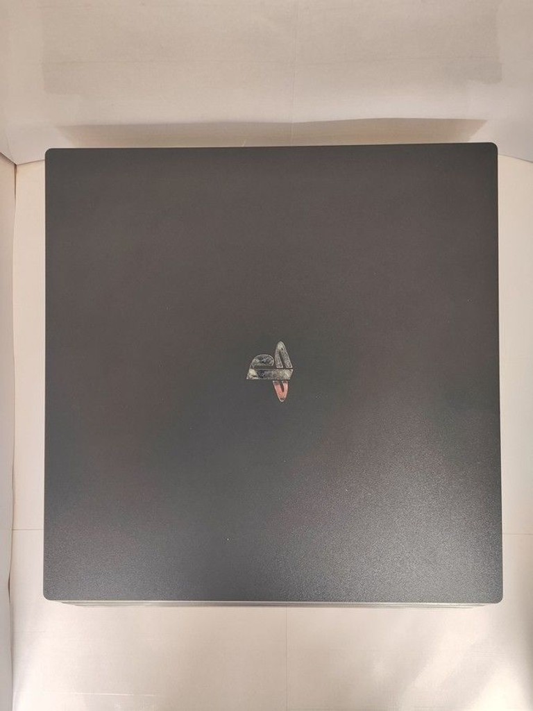Купить Sony playstation 4 pro 1tb Б/У
