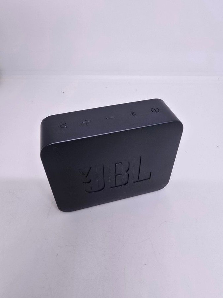 Дешево Jbl go essential з ломбарду