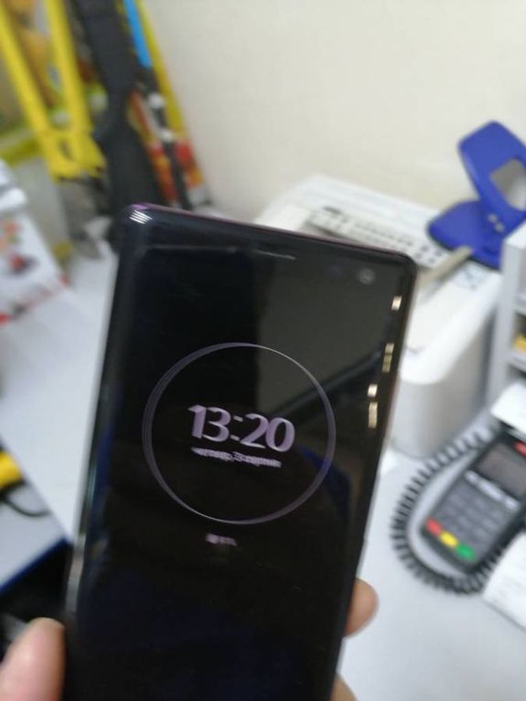 Оголошення Sony xperia xz3 h9436 4/64gb Б/У