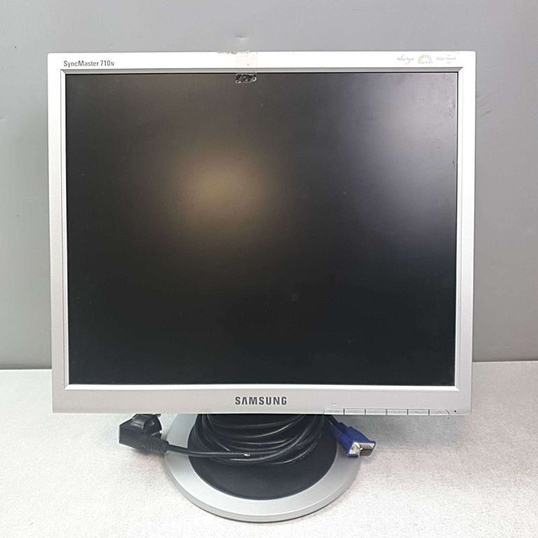 Samsung SyncMaster 710N