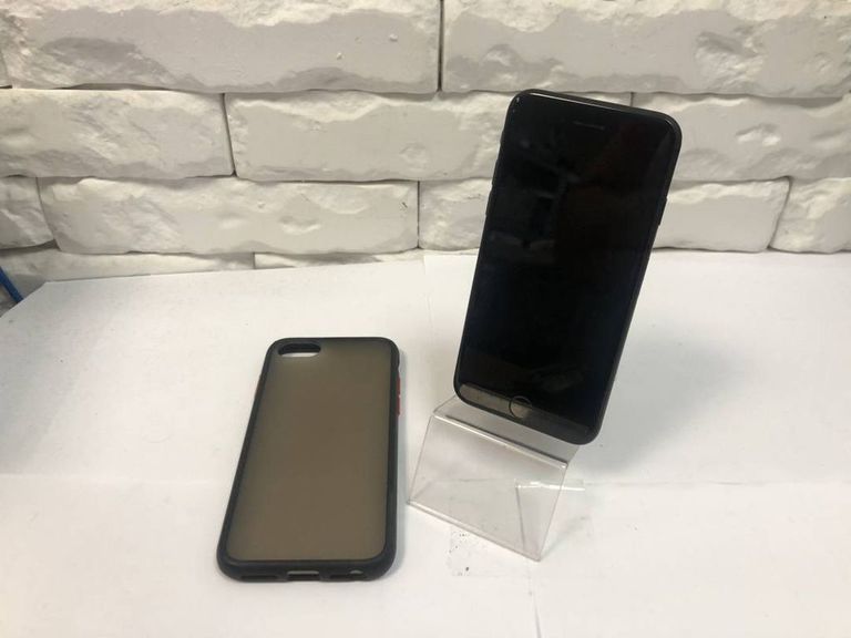 Купити Apple iphone 7 128gb Б/У