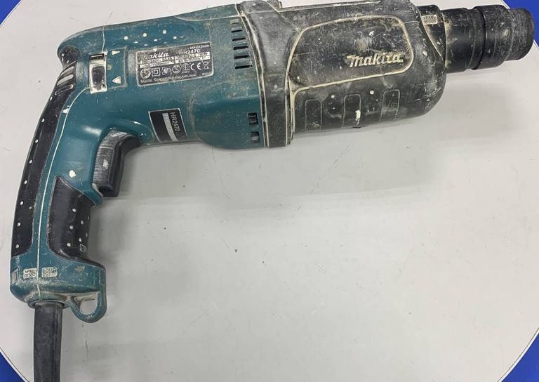 Makita HR2470