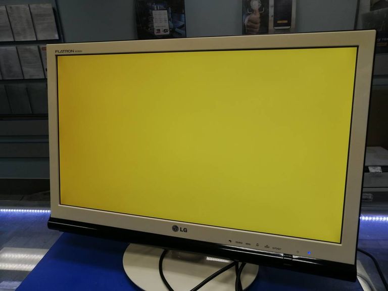 Lg w2363v