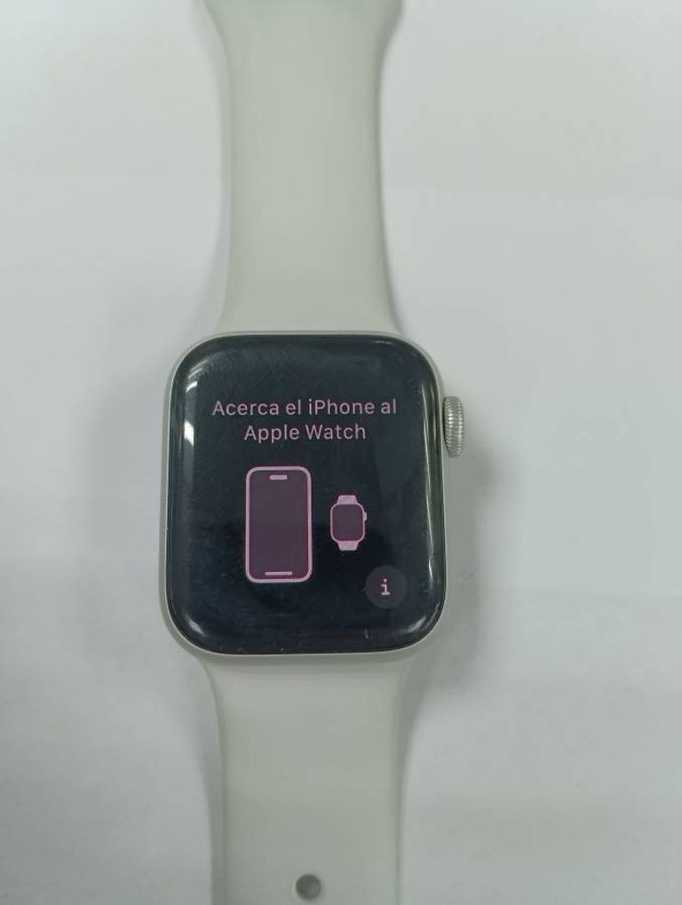 Apple watch se 2 gps 40mm aluminum case with sport