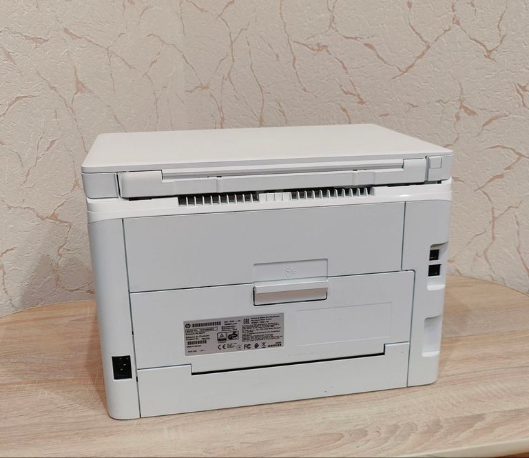 Hewlett-Packard Color LaserJet Pro MFP M180n Код:null. Изображение 5
