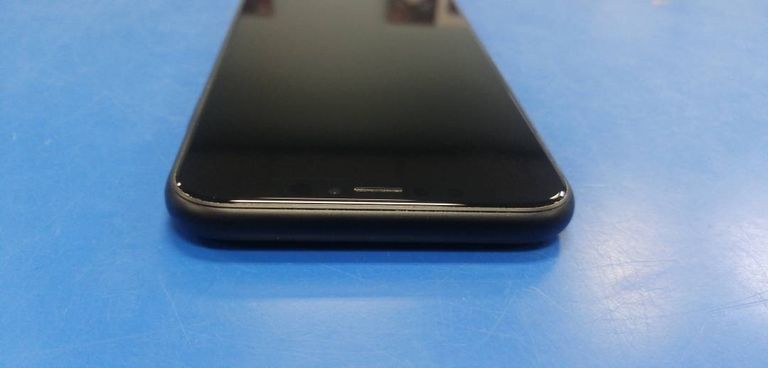 Apple iphone xr 128gb Код:01-200407730. Изображение 7