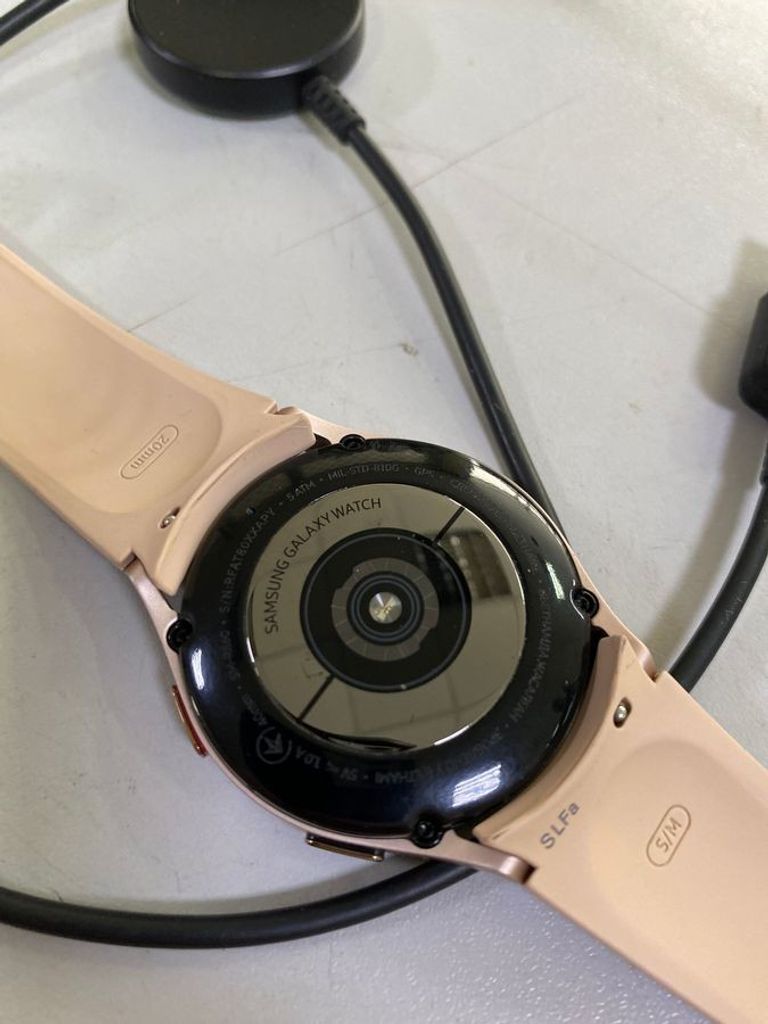 Распродажа Samsung galaxy watch4 40mm, продавец Техноскарб