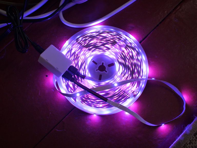 Оголошення Світлодіодна стрічка Mexllex 30 метрів LED RGB Bluetooth комплект Б/У