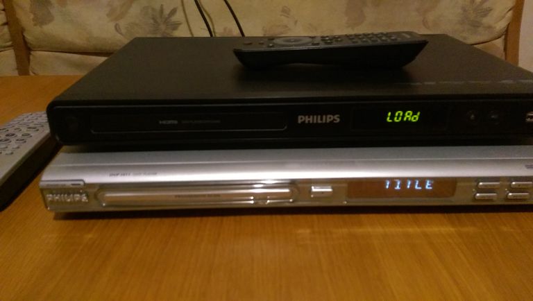 Дешево DVD-плееры Philips DVP 3011\51 з ломбарду