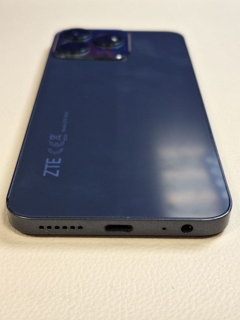 Распродажа Zte Blade V50 Design 8/256GB Black, продавец Техноскарб