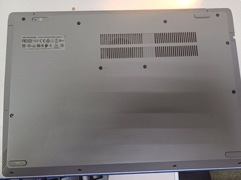 Дешиво Lenovo 15/core i5-10210u ddr4/12gb ddr4/hdd 1000 gb/ssd *відсутній/geforce mx130 2gb с ломбарда