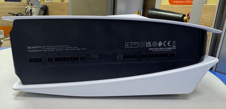 Sony PlayStation 5 825GB Код:01-200584374. Зображення 5