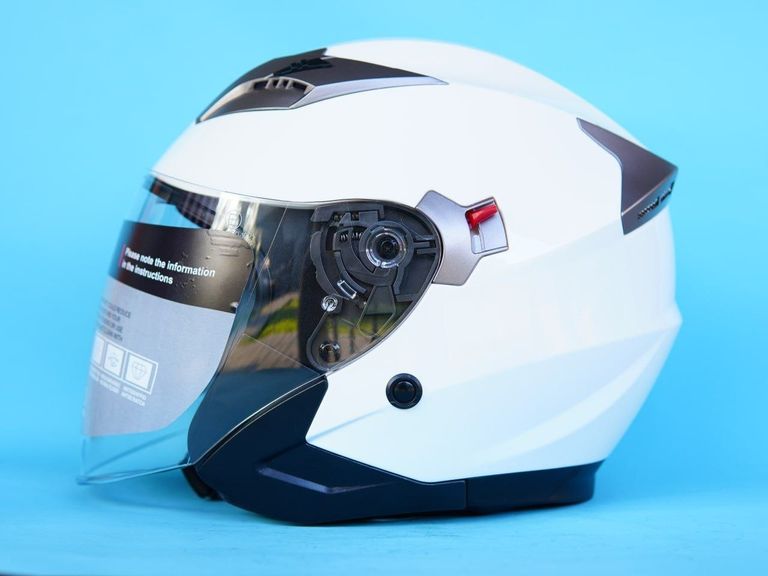 Купить Акція! Мотоциклетний шолом YEMA YM-627. Розмір M, білий. Новий. Б/У