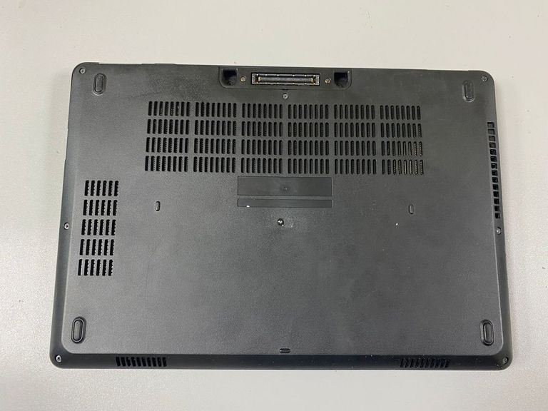 Dell 14/core i7 6820hq ddr3/8gb ddr3/hdd *відсутній/ssd 240 gb/*інтегрована Код:01-200636909. Изображение 6