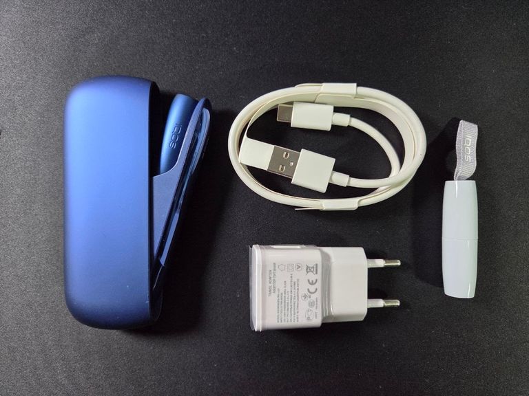 Купити Б.У. Пристрій IQOS 3 DUO Синій +комплект  Б/У