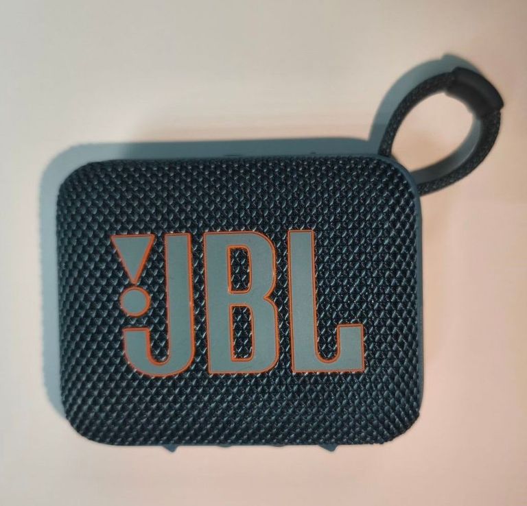 Купити Jbl go 4 Б/У
