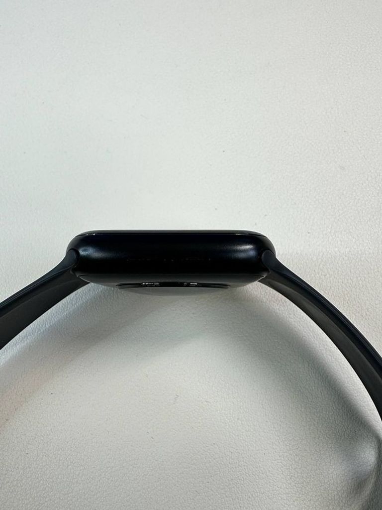 Apple watch se 2 gps 44mm aluminum case with sport Код:01-200755928. Изображение 15