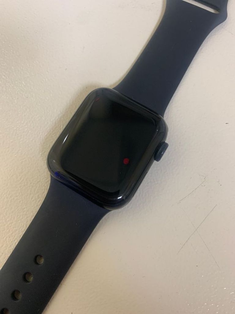 Распродажа Apple watch se 2 gps 40mm aluminum case, продавец Техноскарб