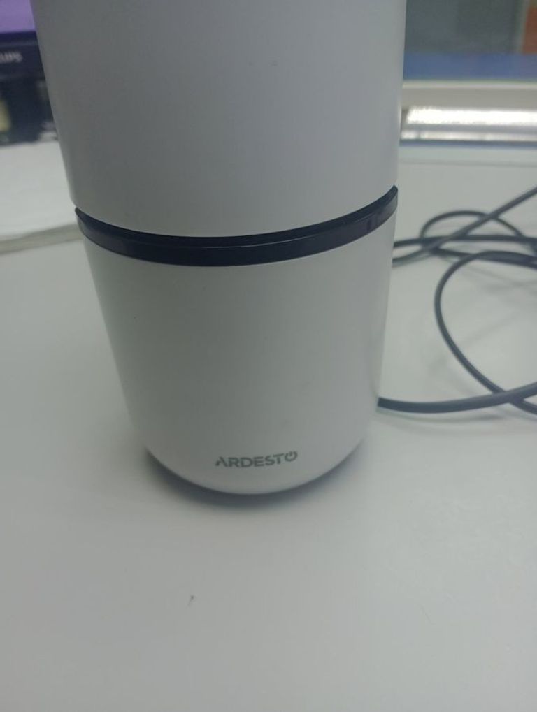 Дешево Ardesto kgc-1508w з ломбарду