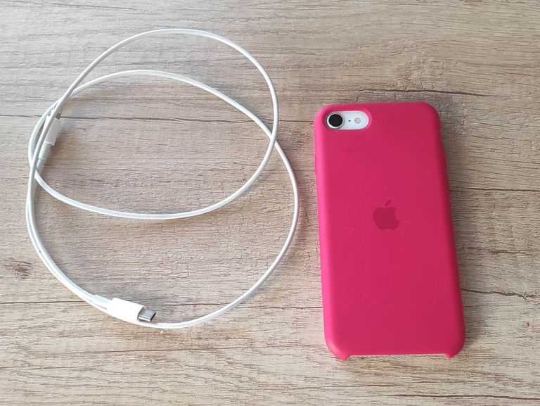 Apple iPhone SE 2020 128GB White (MXD12/MXCX2) Код:null. Изображение 6